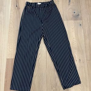 Navy/white pinstripe pant